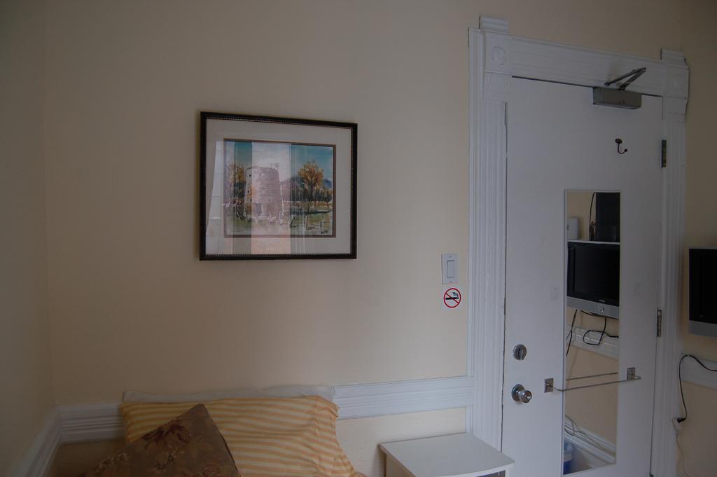 Le Chasseur Bed & Breakfast Montreal Exteriér fotografie