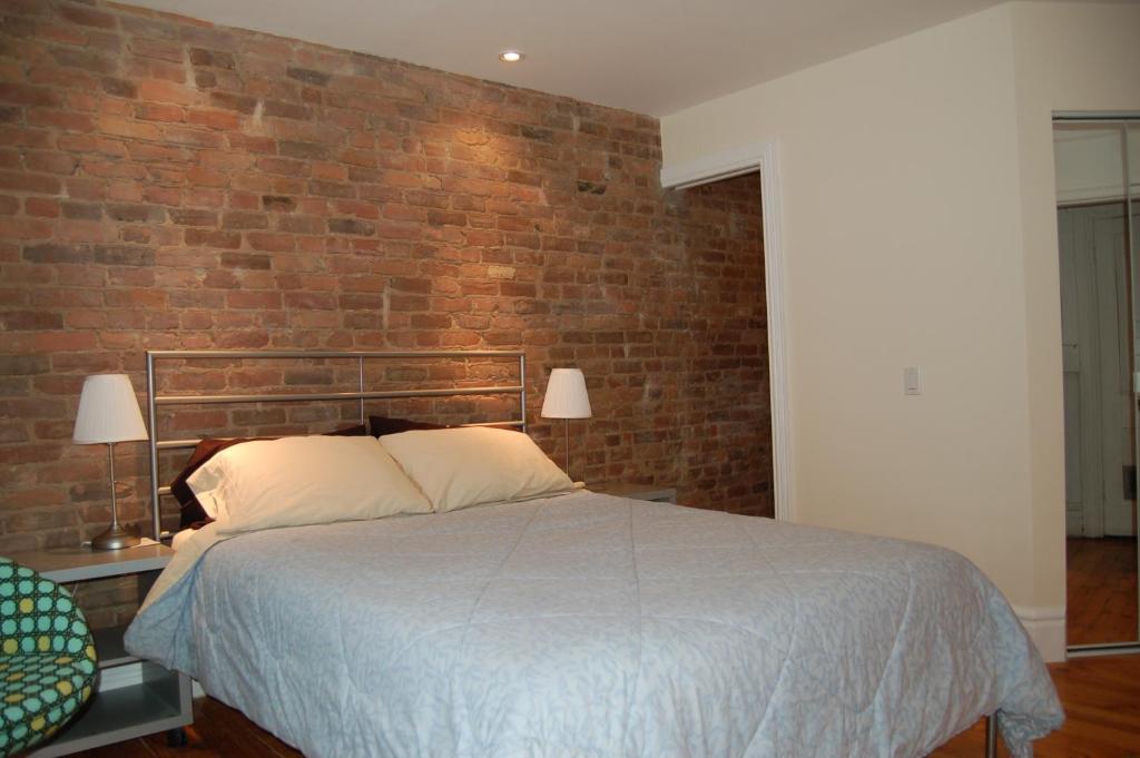 Le Chasseur Bed & Breakfast Montreal Pokoj fotografie